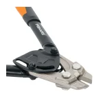 Fiskars PowerGear csapszegvágó lakatok, láncok és betonacél vágásához